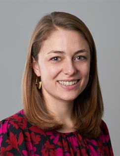 Headshot of Lesley Harkins