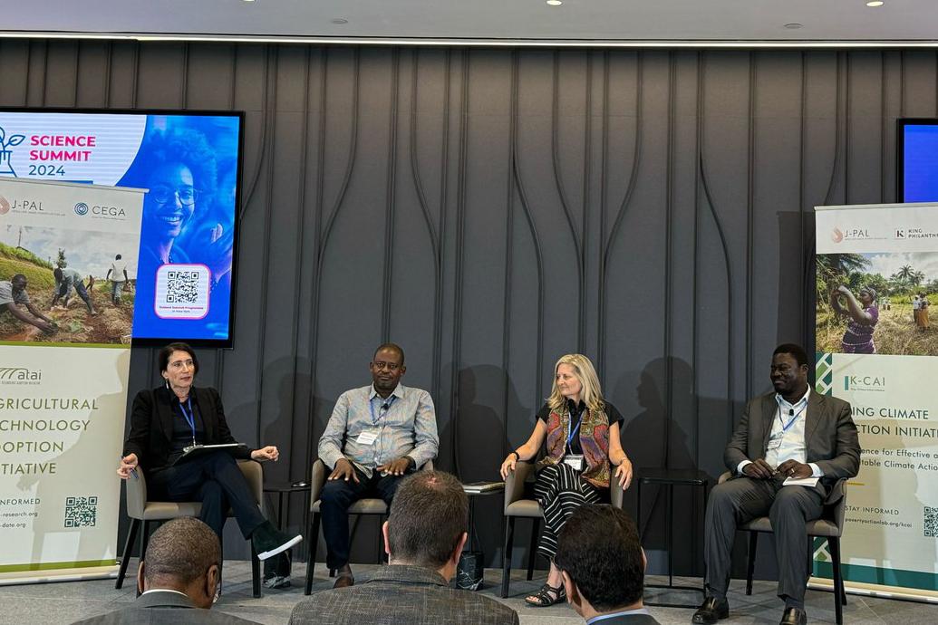 Panelists speaking about rainwater harvesting in Niger