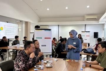 Representatives from the zakat management organization share about the existing economic empowerment programs they have implemented in Indonesia